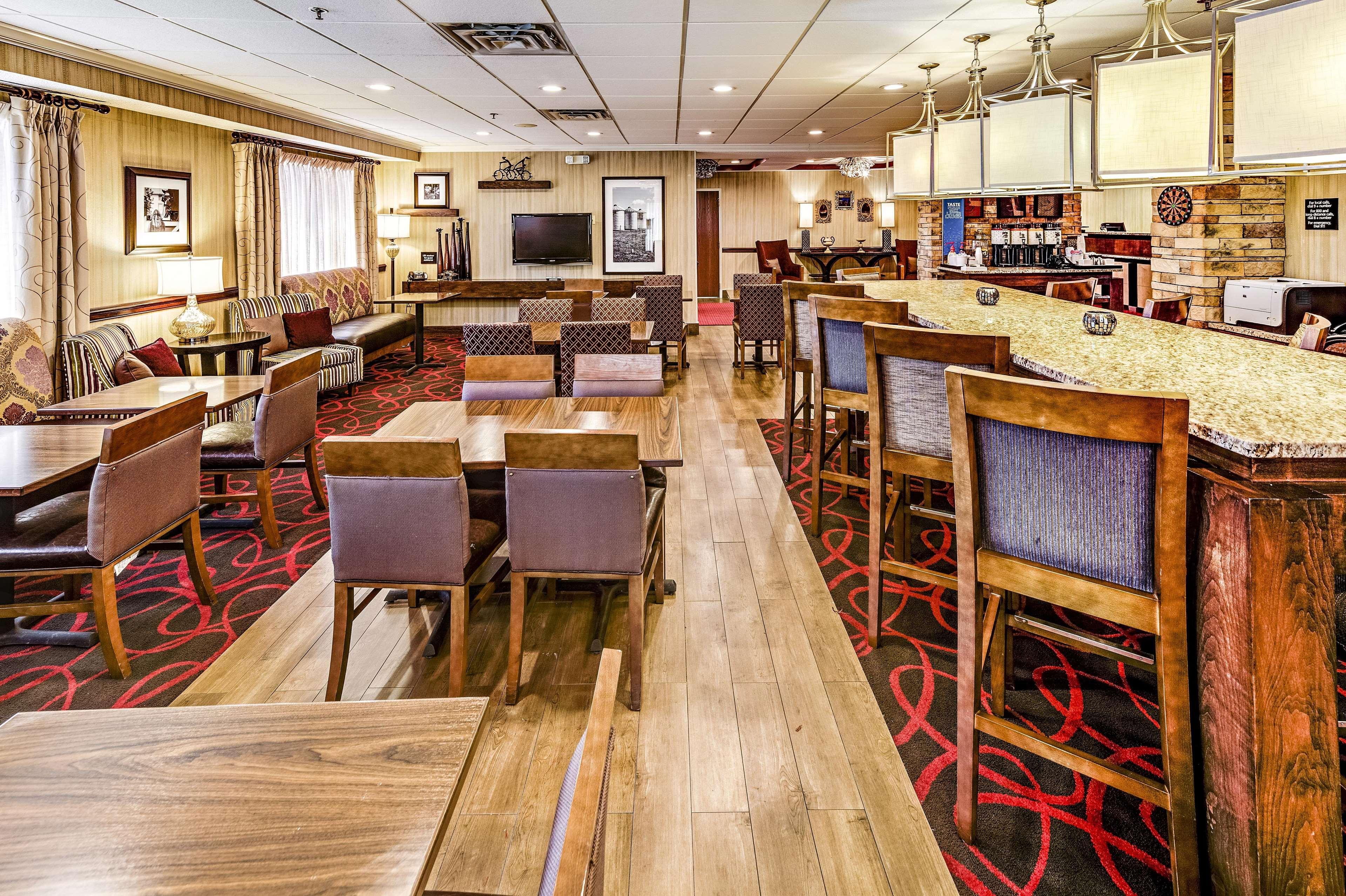 Hampton Inn Columbus I-70E/Hamilton Road Eksteriør bilde