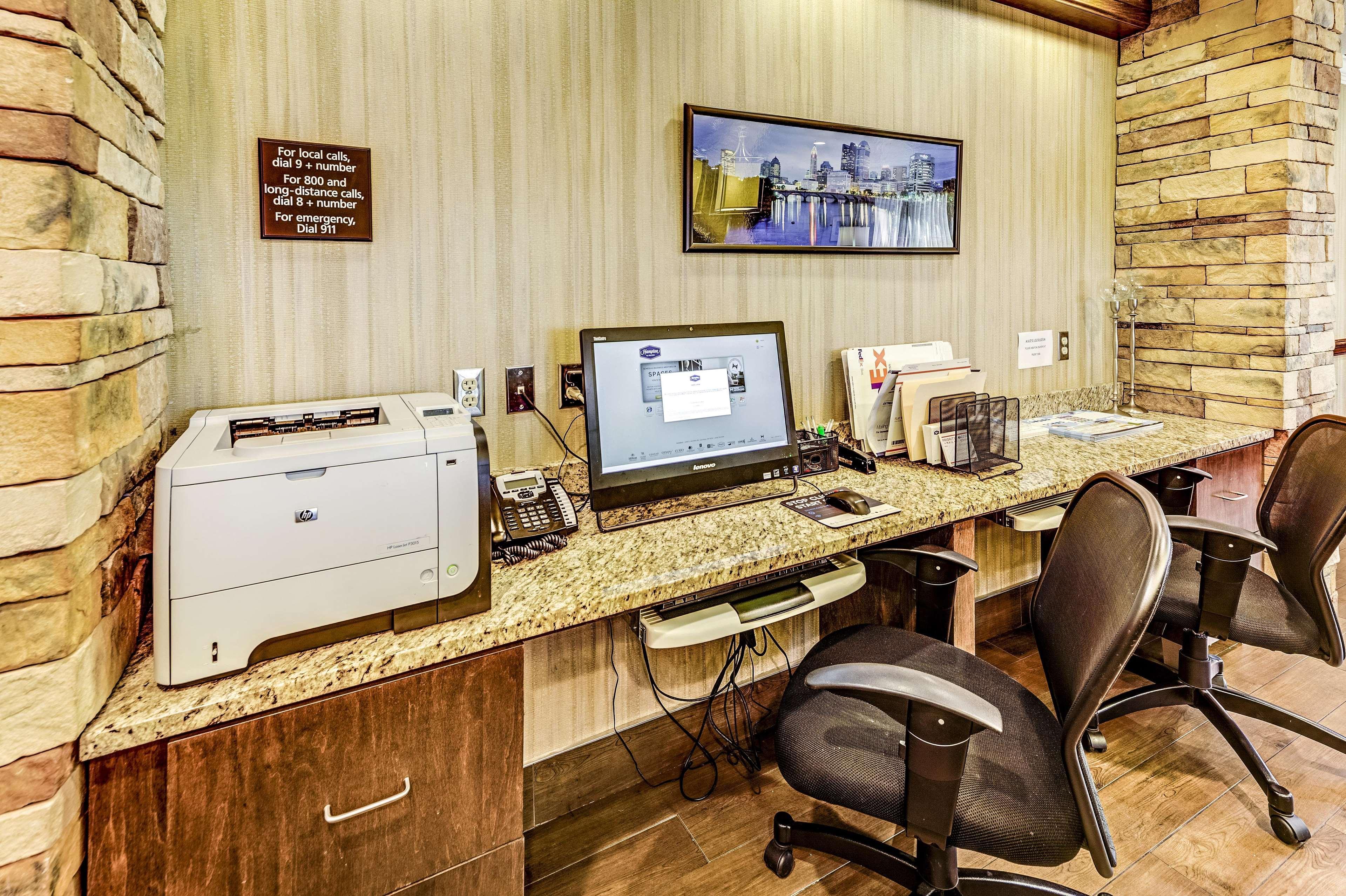 Hampton Inn Columbus I-70E/Hamilton Road Eksteriør bilde