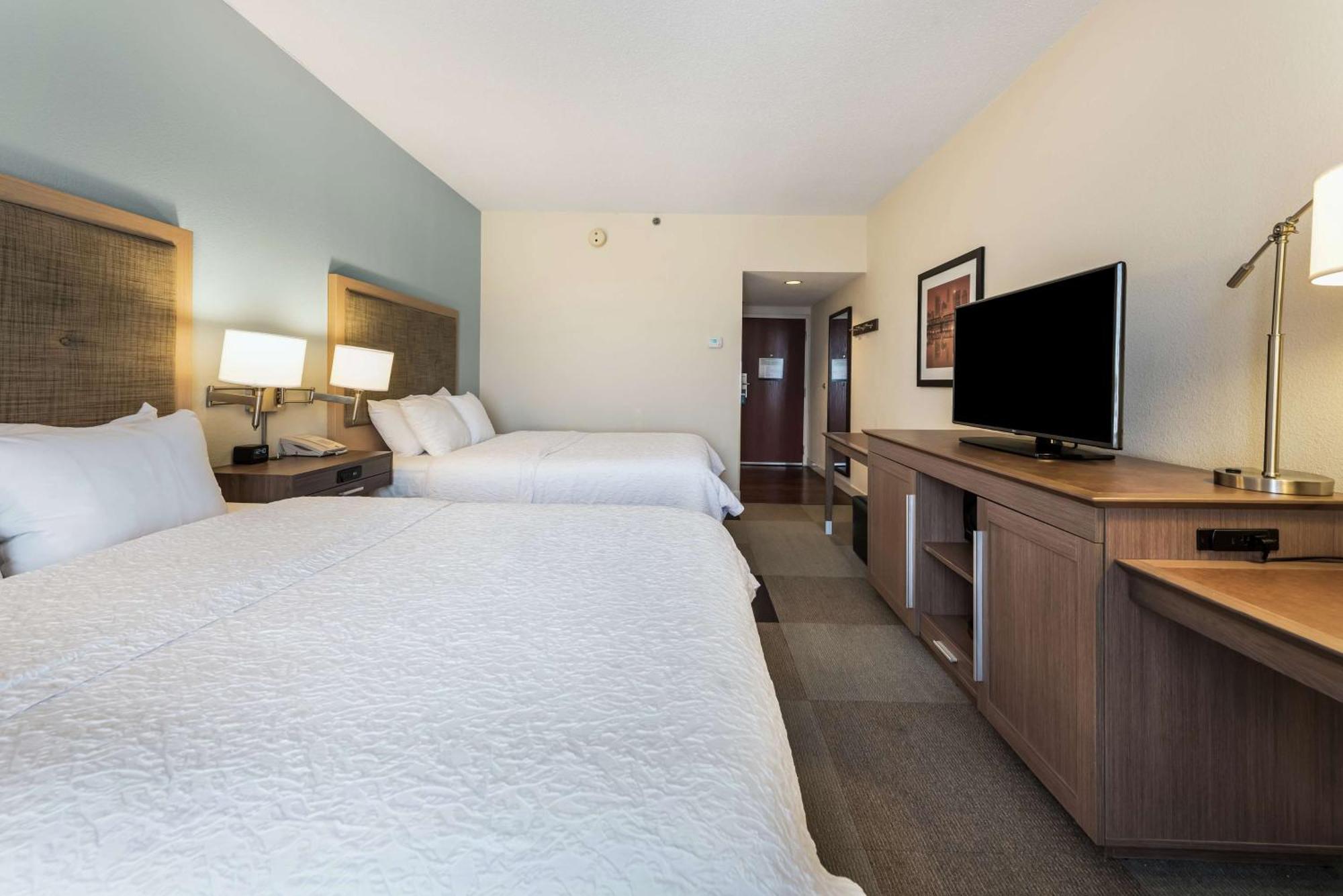 Hampton Inn Columbus I-70E/Hamilton Road Eksteriør bilde