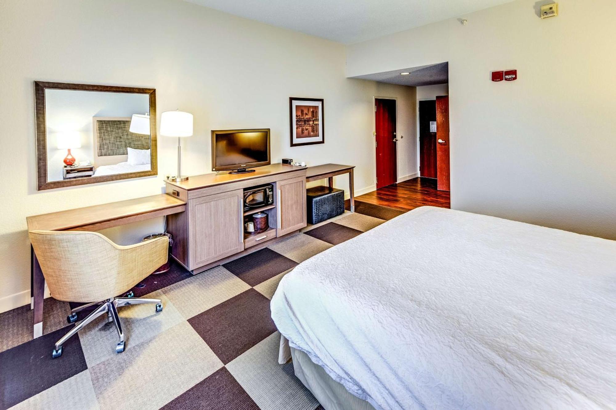 Hampton Inn Columbus I-70E/Hamilton Road Eksteriør bilde